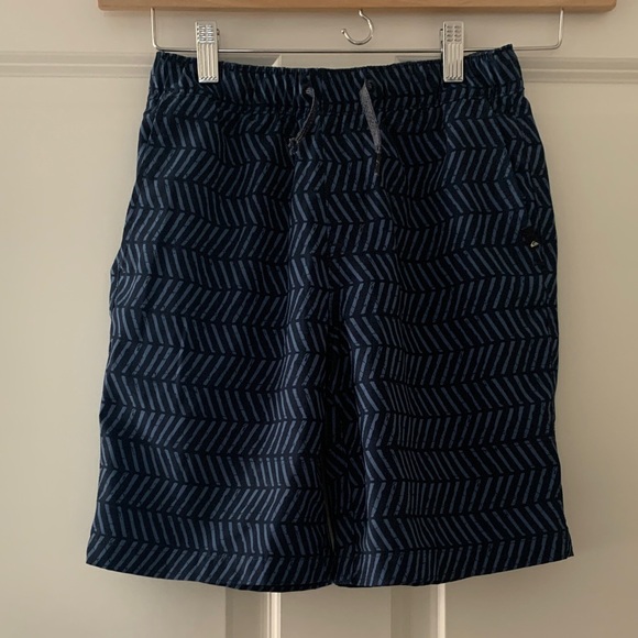 Quiksilver Dark Blue Geometric Shorts/Swim Trunks - Picture 1 of 8